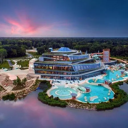 Disneyland 77 * Montévrain